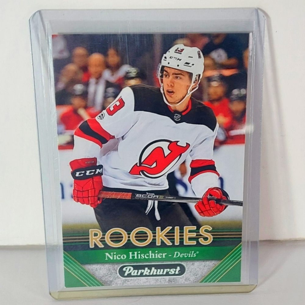 Nico Hischier Parkhurst Rookie Card 2017/2018 Star for the New Jersey Devils